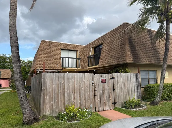 6580 W 24th Ct #19-14, Hialeah, FL 33016