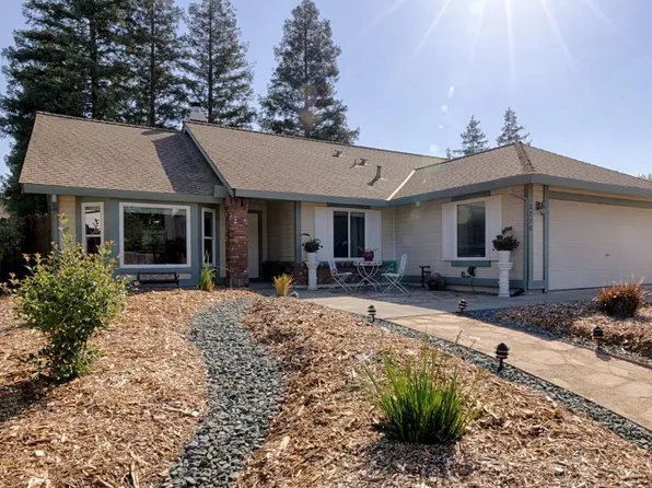 2270 Longview Dr, Roseville, CA 95747