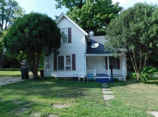 725 Island Ave, Rockford, IL