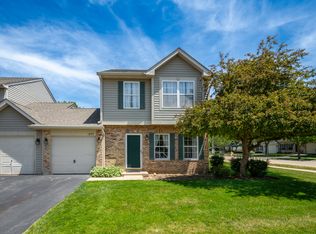 1277 N Village Dr, Round Lake Beach, IL 60073