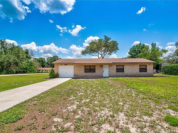 2nd image of 4858 Mockingbird Dr
