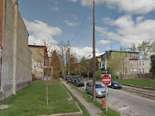 235 W Seymour St, Philadelphia, PA 19144