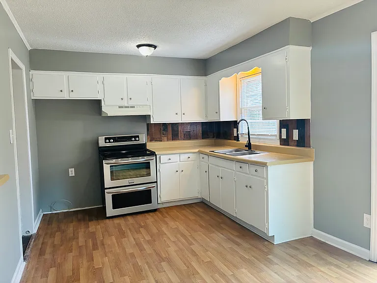 3729 Somerset Dr — Photo 7