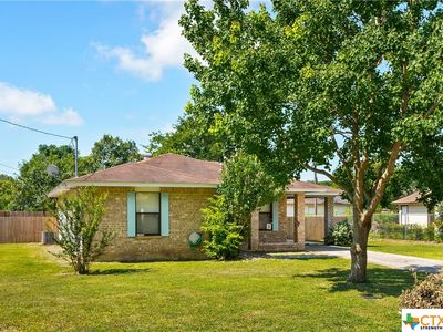 767 Mitchell Ave, Seguin, TX, 78155