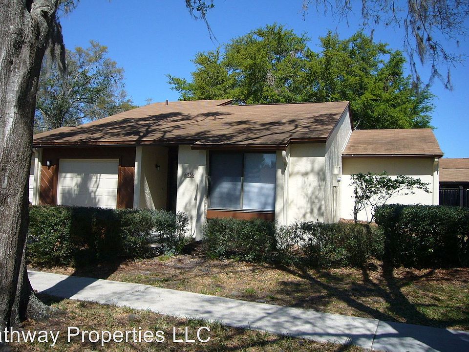 1st image of 236 Colombo Dr
