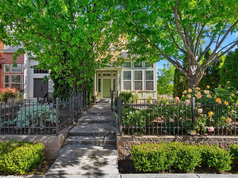 1st image of 11222 W Knightsbridge Ct