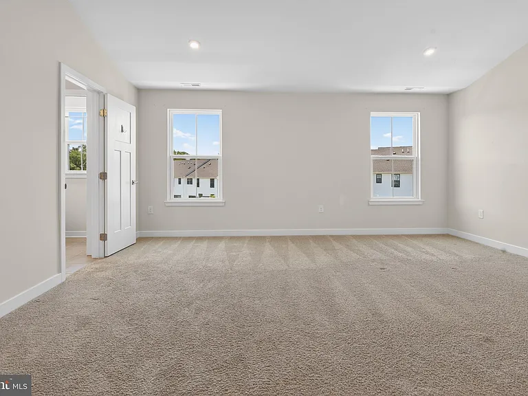 8005 Milltown Cir — Photo 23