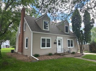 338 South St, Owatonna, MN 55060