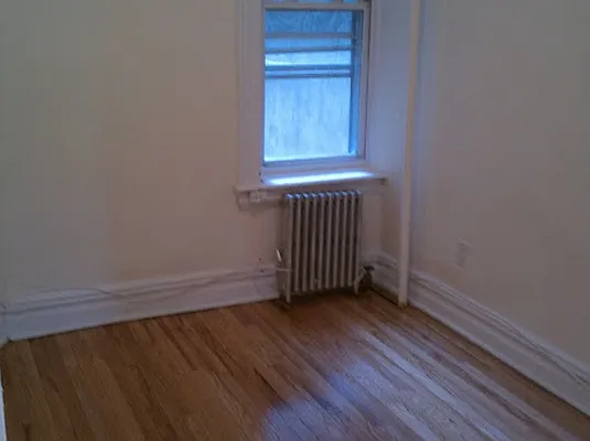 Rented by ZealEstate Group Inc | media 14