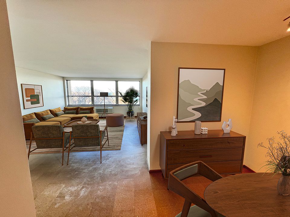 2nd image of 5532 S Shore Dr APT 6E