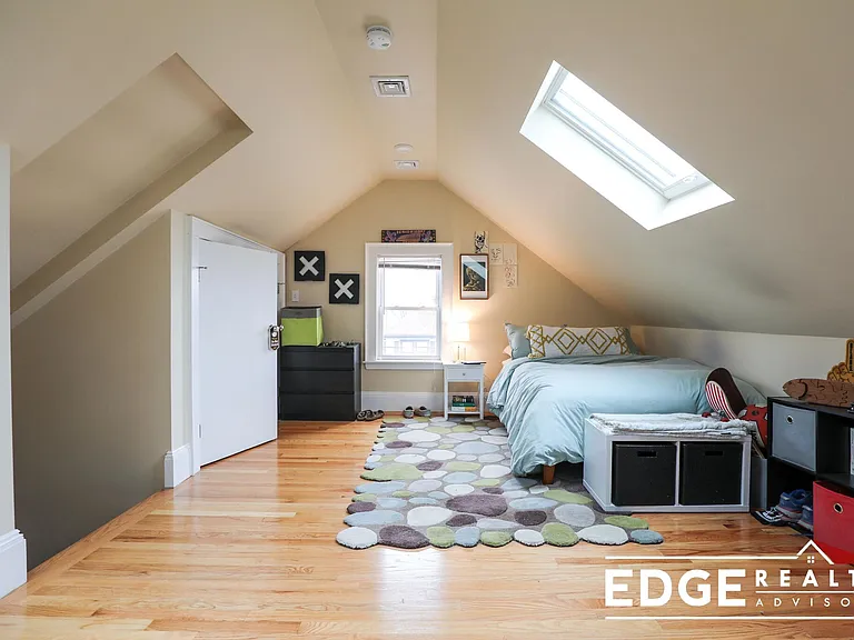 24 Matchett St #1 — Photo 11
