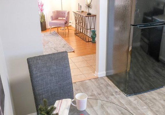 3rd image of 105 N Willow St APT 9