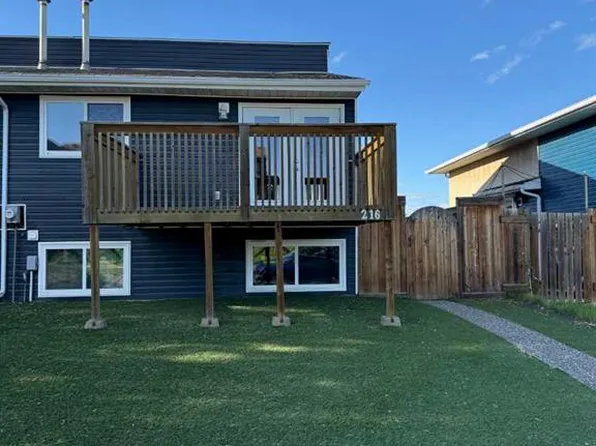 216 S Silin Forest Rd, Wood Buffalo, AB T9H 3A4