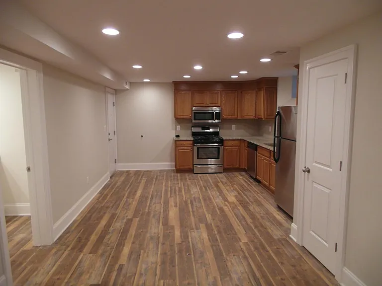 8623 Flower Ave #6 — Photo 1