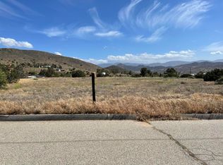 Eager Rd, Lake Hughes, CA 93532