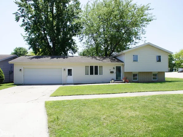 1204 Nancy Ln, Webster City, IA 50595