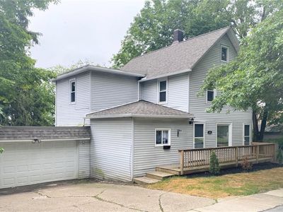 227 E King St, Chardon, OH, 44024
