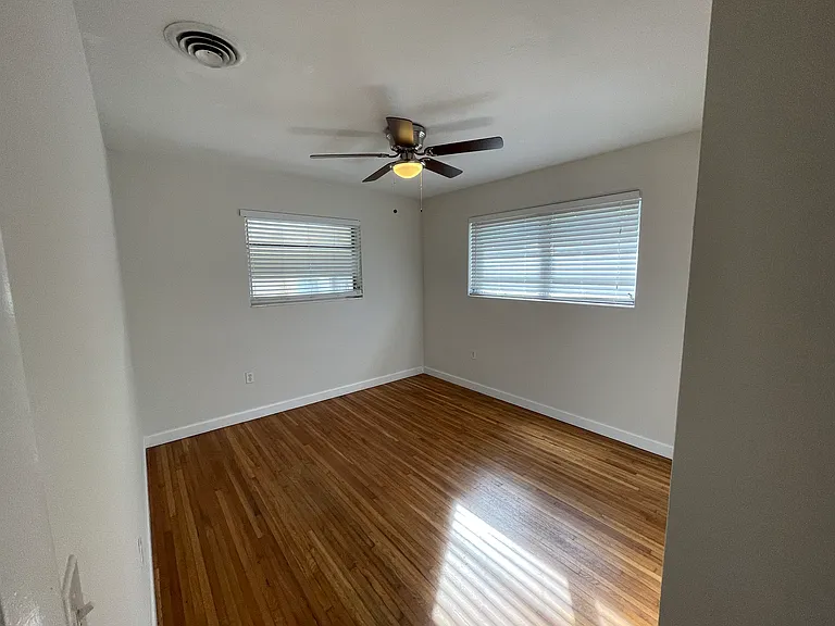 8990 SW 149th St — Photo 5