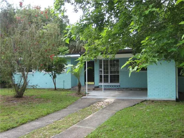 69 W Azalea Dr, Debary, FL 32713