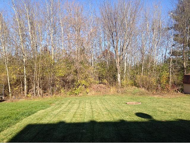 2nd image of 432 Meadow Ln