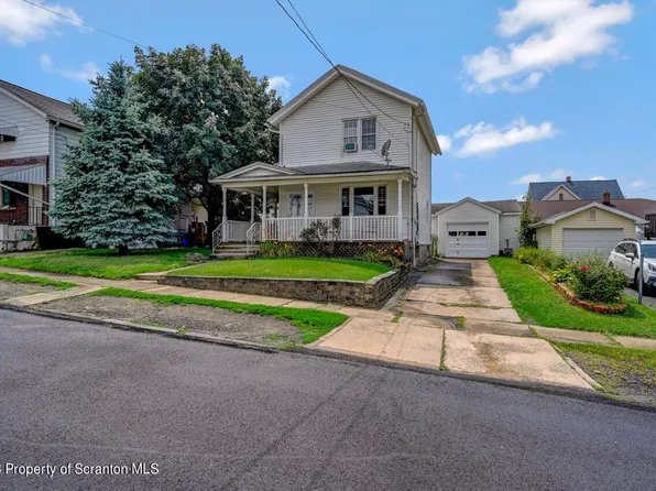 230 S Apple St, Dunmore, PA 18512