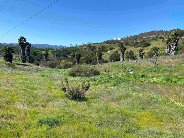 21722 Carancho Rd, Temecula, CA 92590