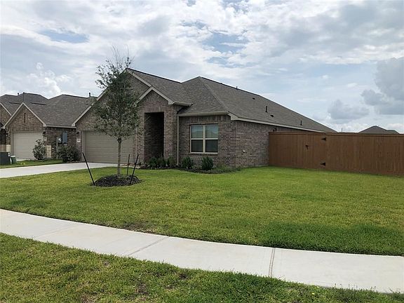 2nd image of 13344 Diamond Reef Ln