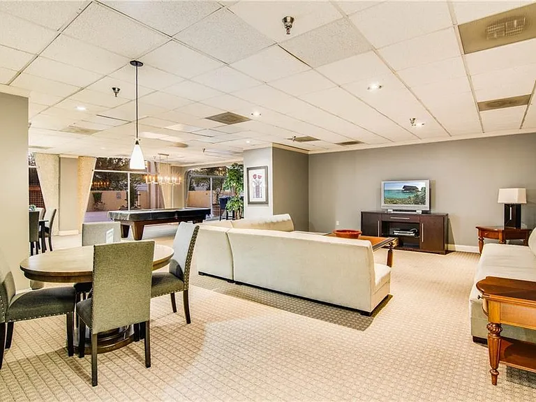 2479 Peachtree Rd NE #305 — Photo 13