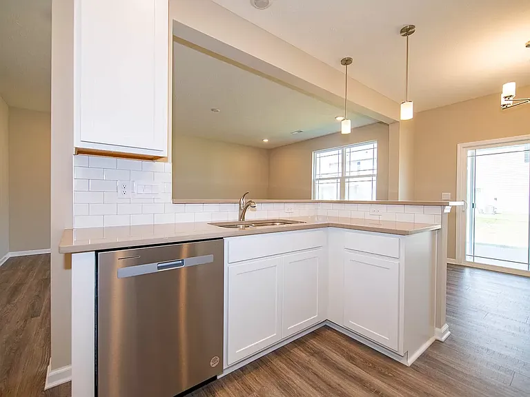 6438 Yuma Ct — Photo 19