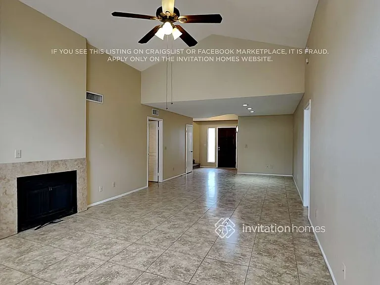 406 E Topeka Dr — Photo 5