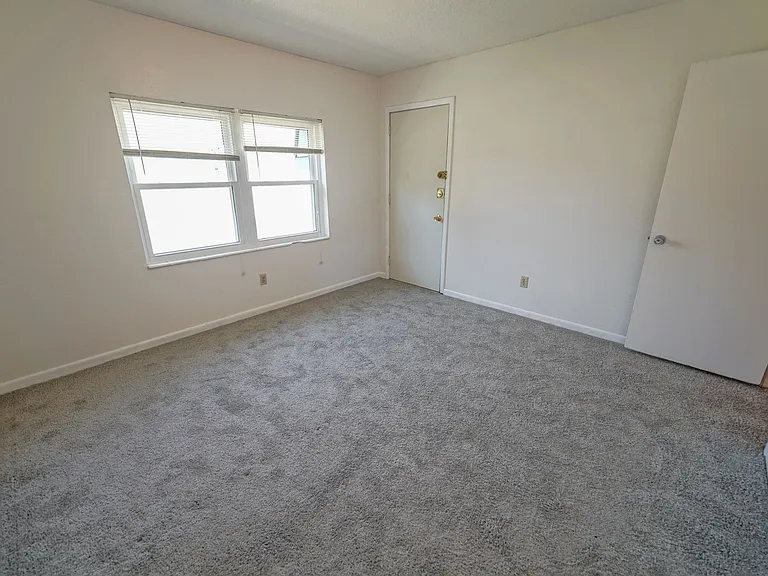 2325 W Pensacola St #155 — Photo 25