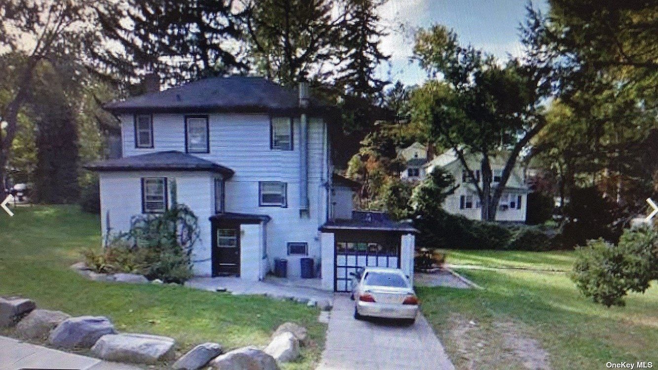 42 Little Neck Rd, Douglaston, NY 11363 Zillow