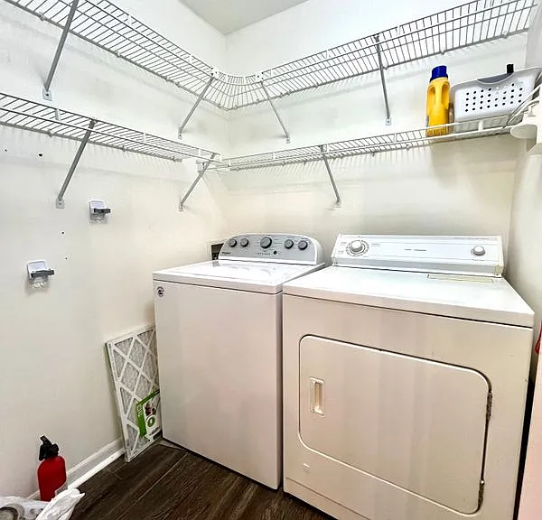 4417 Inverness St — Photo 8