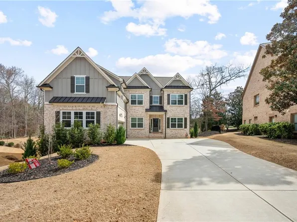 2046 Mill Pond Ct, Jefferson, GA 30549
