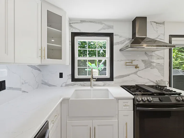 10 Hilsinger Rd — Photo 10