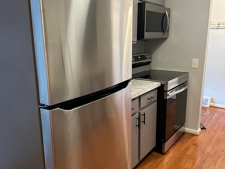 20-4 Great Wood Ct — Photo 8
