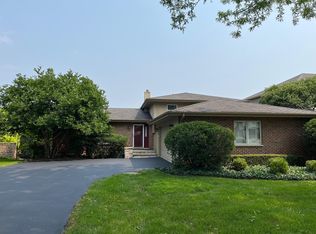 1170 Stanford Ave, Downers Grove, IL 60516