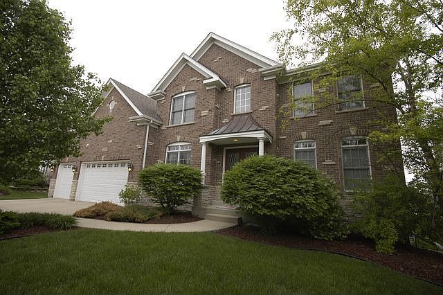 1st image of 3332 Tall Grass Dr