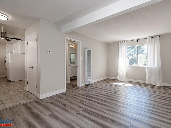 2nd image of 544 S 7th St #4