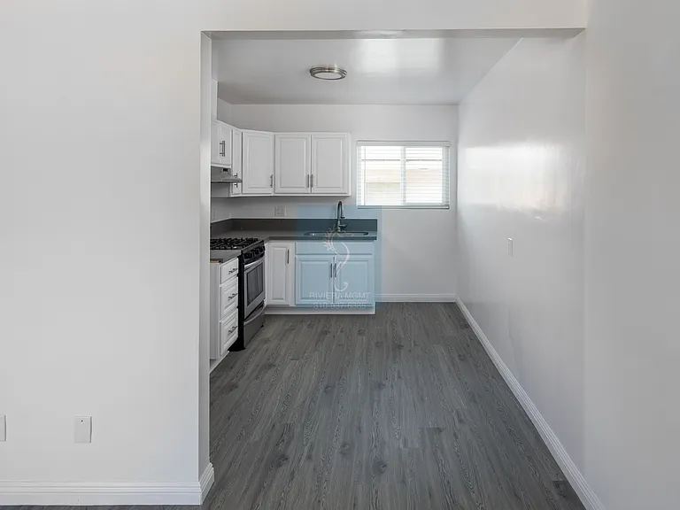 2601 Curtis Ave #D — Photo 11