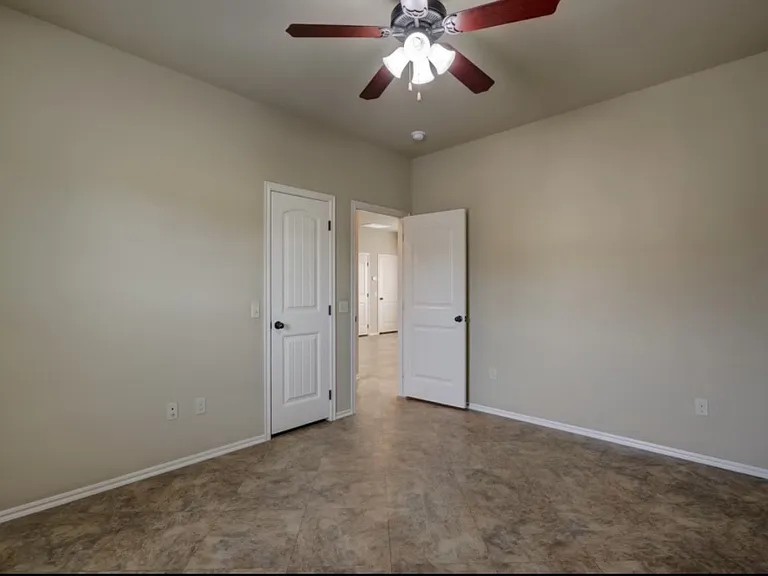 204 W Stonebrook St #204 — Photo 18