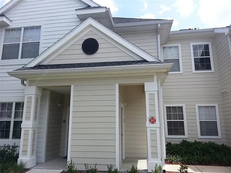 200 Southern Pecan Cir #203 — Photo 1