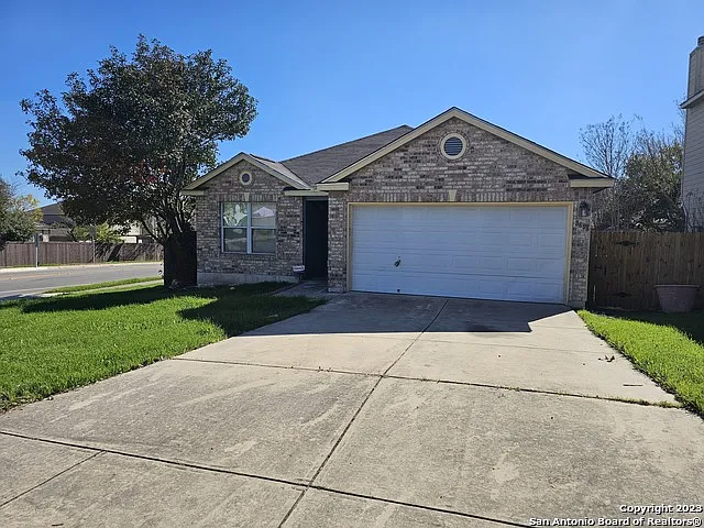 3838 Pavo Viejo — Photo 1