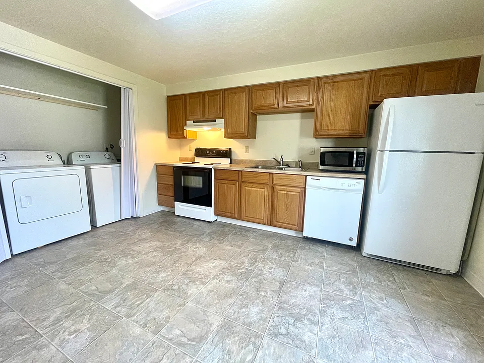 719 E Sherman Ave #1