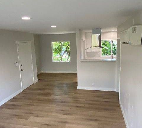 2nd image of 239 S Madison Ave #6