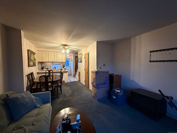 5th image of 186 Stillwater Avenue APT 129