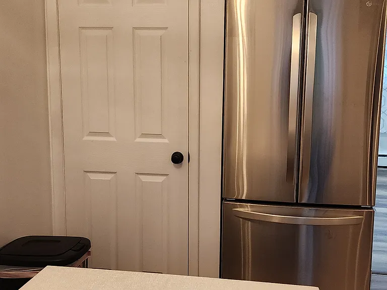 38 Hill Ave #6 — Photo 20