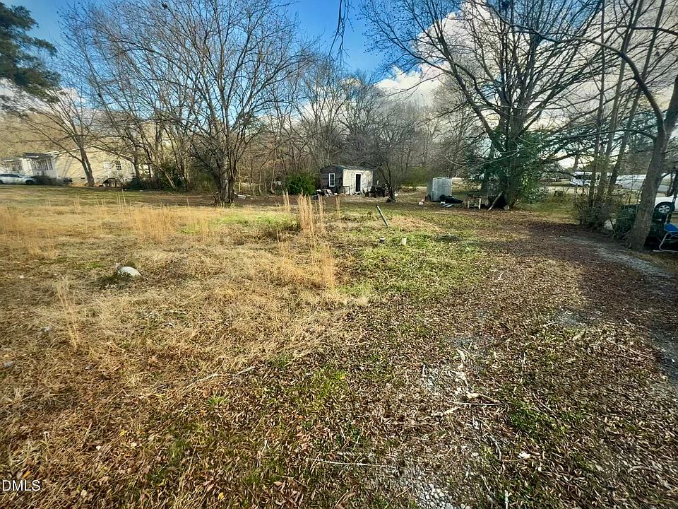 1st image of 219 Alexander Ave