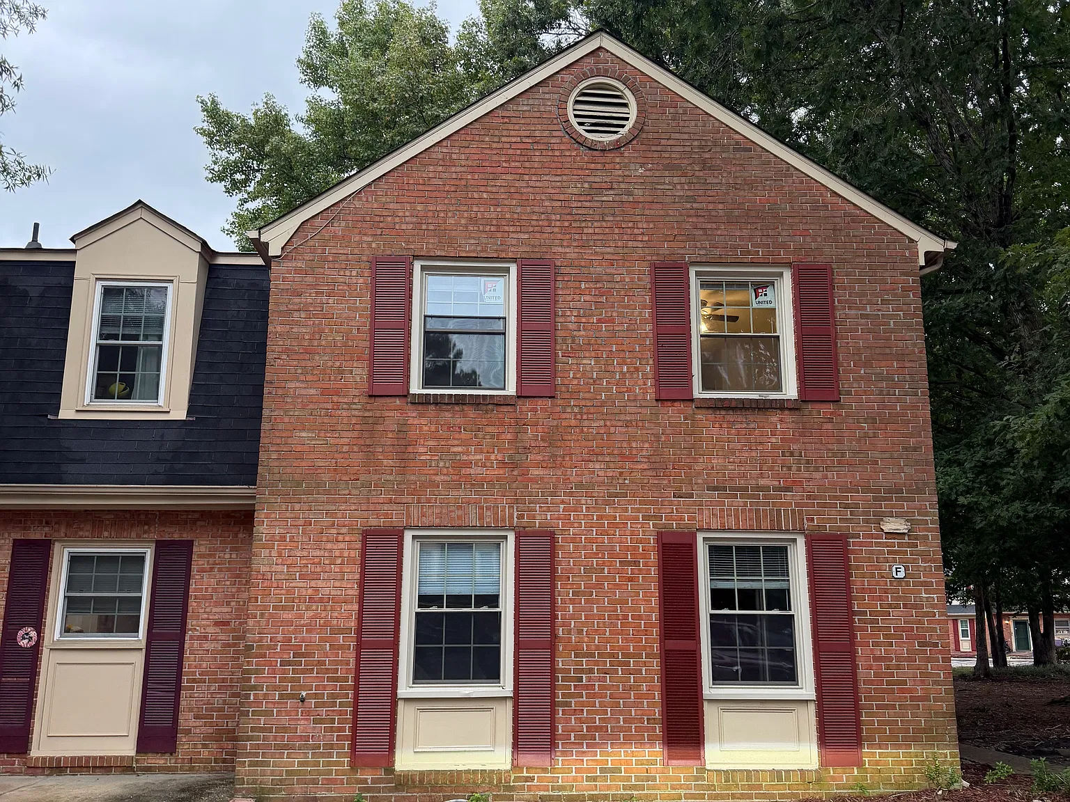 3 bed, 2.5 bath, 1422 sqft, $1,935 — Photo 1