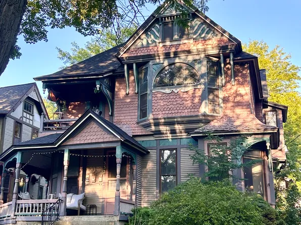 332 Paris Ave SE APT 1, Grand Rapids, MI 49503